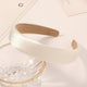 Bandeau Cheveux Rétro en Satin & Éponge - Beige - Soin & GrâceSoin & GrâceBeige7a3d50dfbfc4d842cae08e70f476867