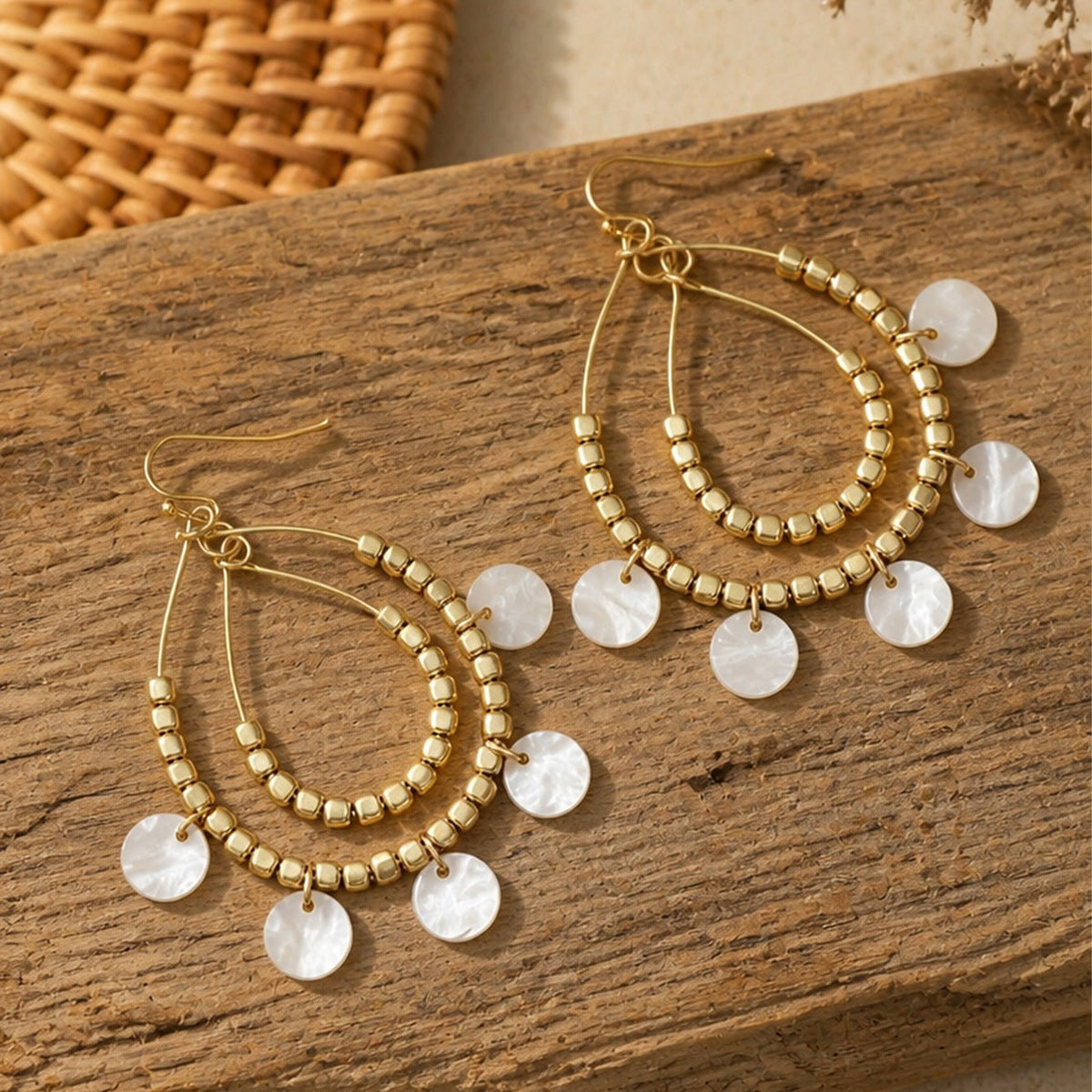 Boucles d'Oreilles Créoles Double Couche Larme - Perles & Disques Bicolores - Soin & GrâceSoin & GrâceStyle 150e8b854b5a648274c1c67abca2a2df3