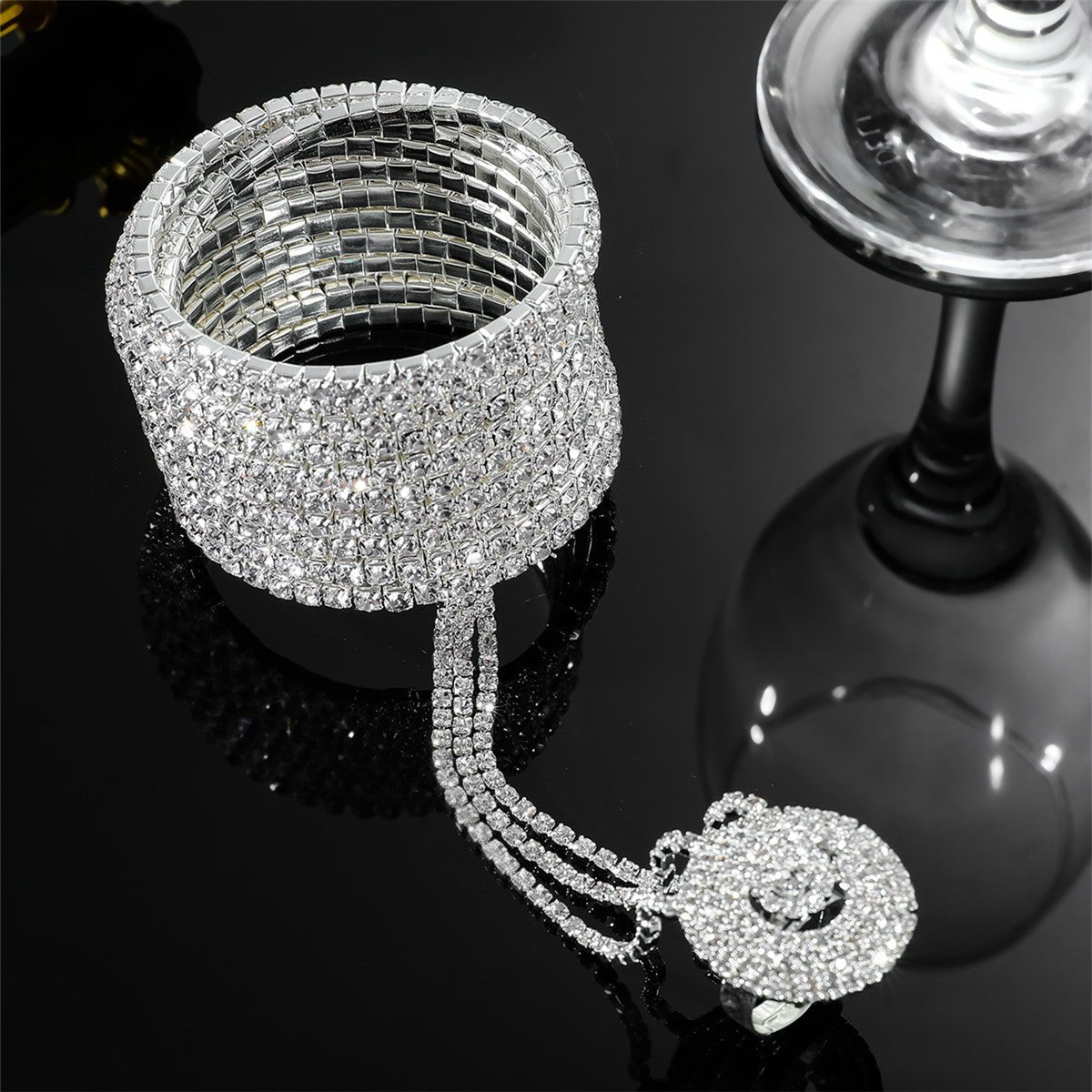 Bracelet Strass Scintillant - Danse Latine, Ballroom & Danse du Ventre - Soin & GrâceSoin & GrâceDTB3995021Sd694b8cf131c51ee9b16e772a35af921
