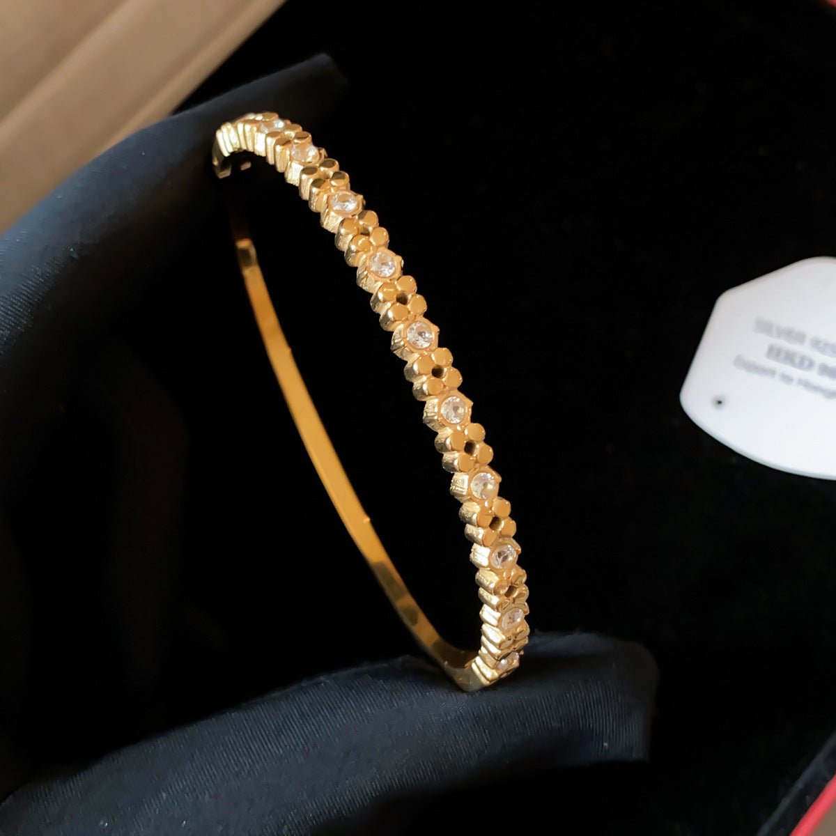 Bracelet Zircon Rond Plaqué Or 18K - 50 Styles au Choix - Soin & GrâceSoin & Grâce49Style17e2c0fcfd17436b3a106920c5a4b31e