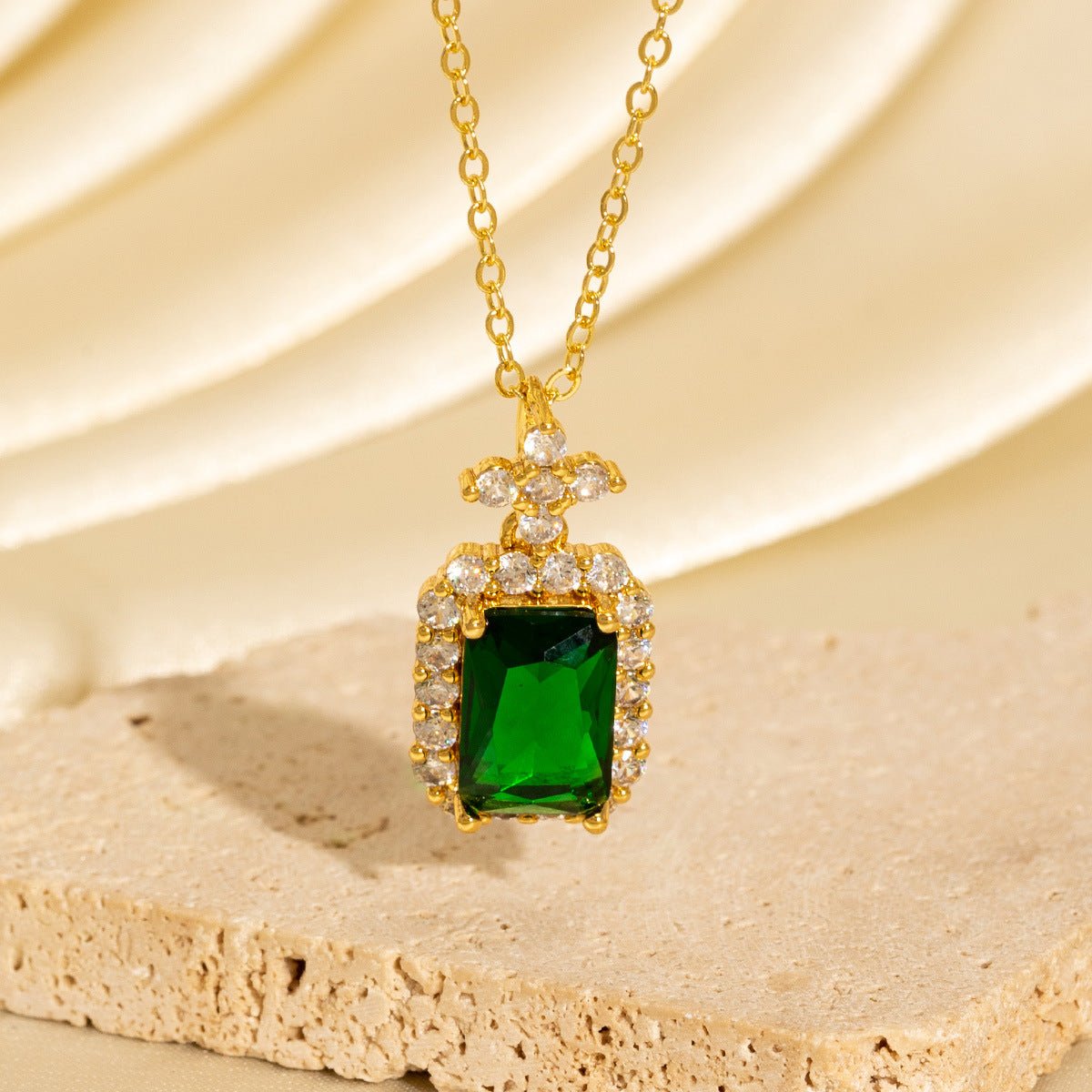 Collier Sautoir Zircon Carré Full Diamant Or 18K - Style Luxe - Soin & GrâceSoin & GrâceNE 0132 SQ ST0618Ka66f90da343b2ede8343b83badc5bdf4