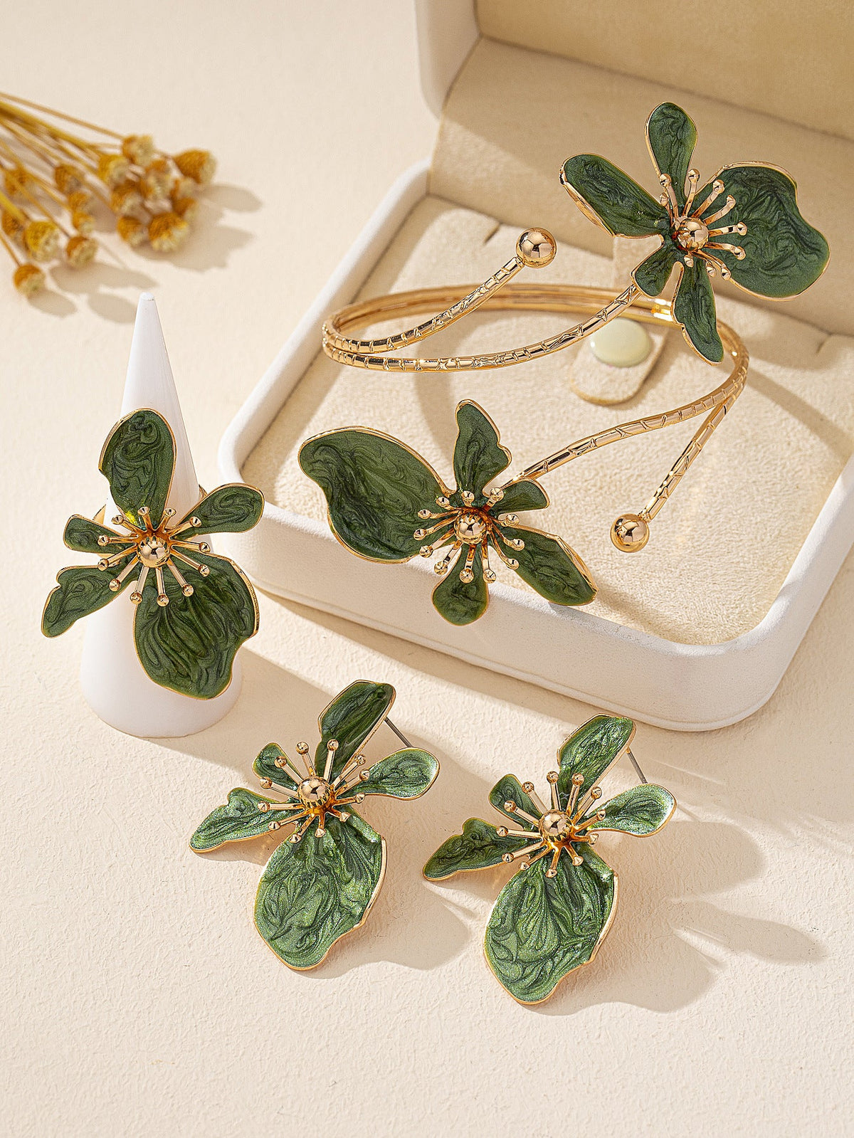 Set Boucles d'Oreilles Fleurs & Perles Naturelles - Noir - Soin & GrâceSoin & GrâceGreen9ca135555cee7334a9a1f4d97b5a55a5